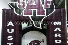 SA-Austin-Maroons-Football-Arch